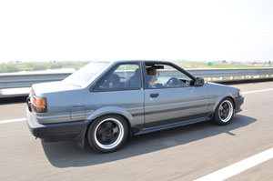 �n�`���N�A���_�������y���ɑ��s���I�I